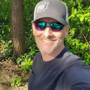 Meet your Posher, Tom